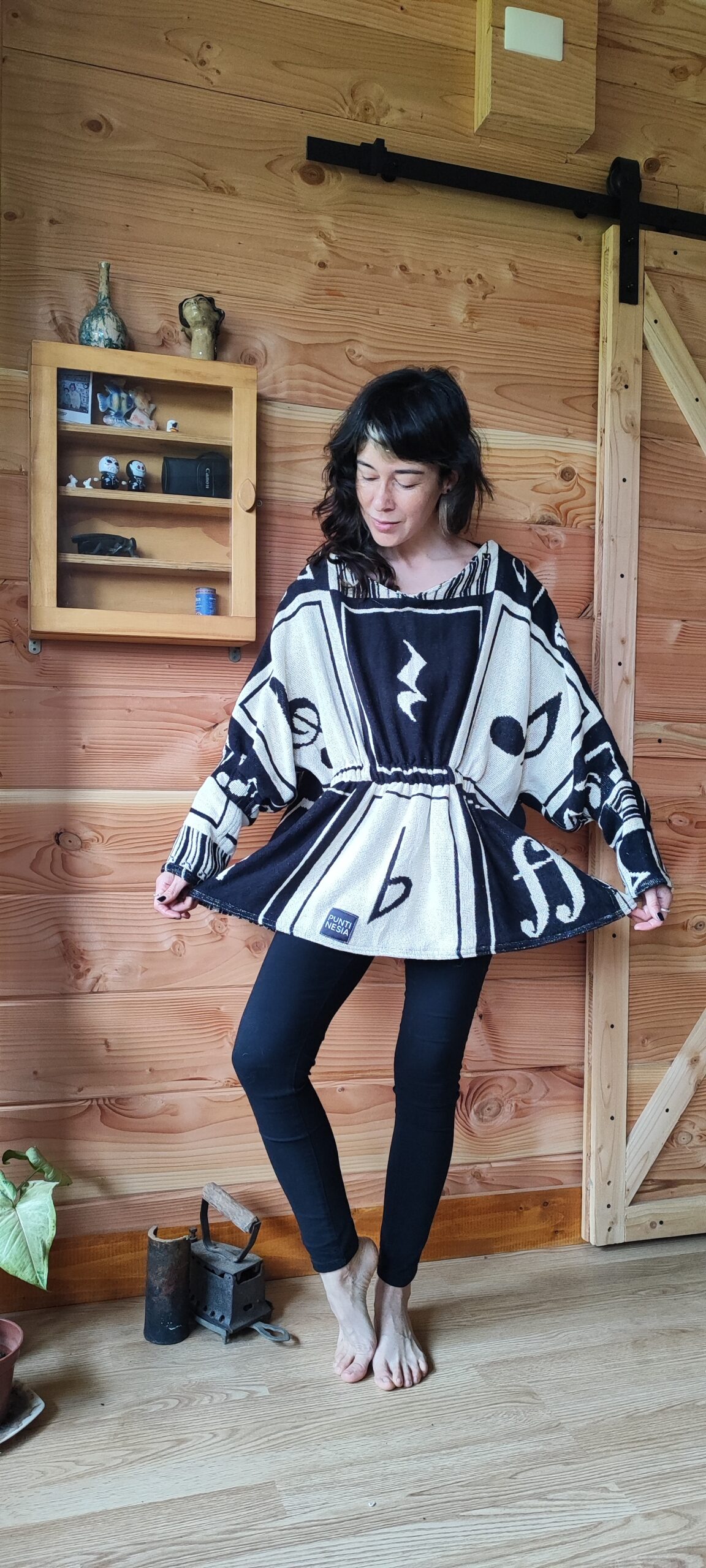 SWEATER PONCHITO 🎵🎶🎼